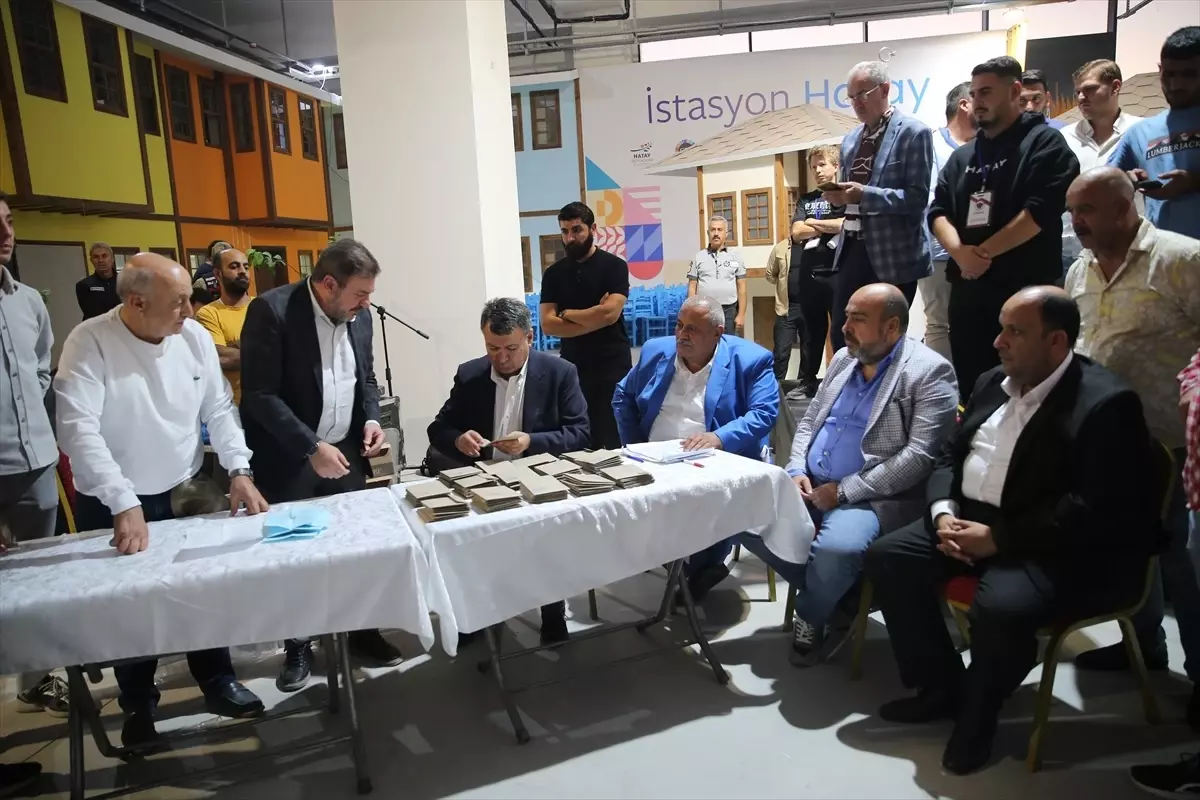 ethem cakir hataysporun yeni baskani MtS6OQAU.jpg