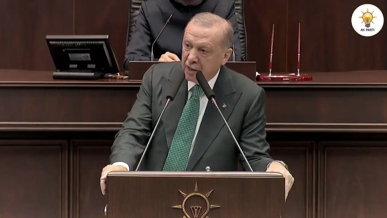erdoganin chp hayalleri ya dingil kiracak ya da sanzimani dagitacak YlTkgACU.jpg