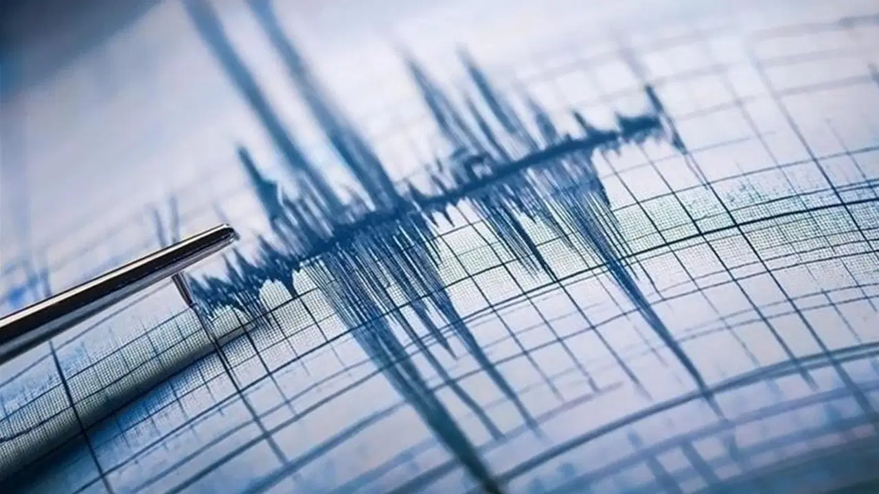 son dakika deprem bati trakyada deprem edirnede de hissedildi 1btWuEmh.jpg