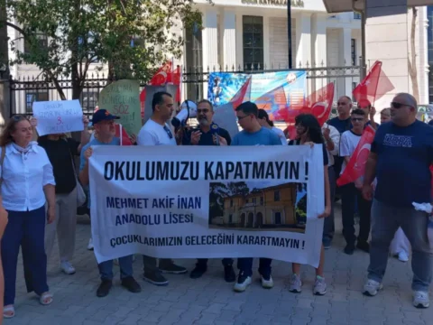 Buca mehmet akif inan anadolu lisesi velilerinden okulumuzu geri istiyoruz cagrisi qX7uGkia