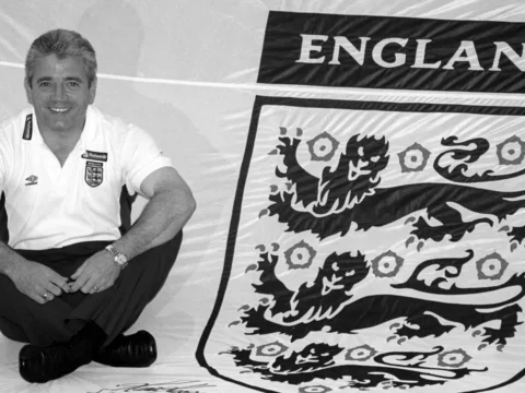 Ingiliz efsane futbolcu kevin keegan hayatini kaybetti xprL7C7p